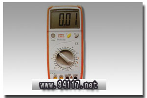 `f(wn)ñMS8200D